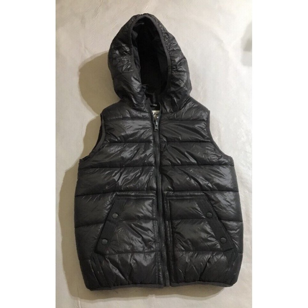 NEW RUUM GRAY NYLON QUILTED Polyfill Vest Kids Small 7/8